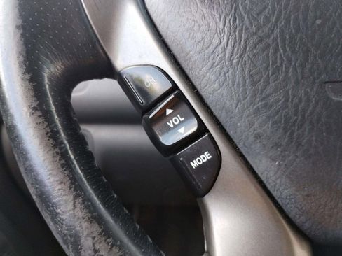 Used 2004 Honda Pilot EX image 26