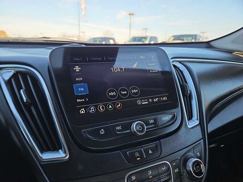 Certified 2024 Chevrolet Malibu LT image 30