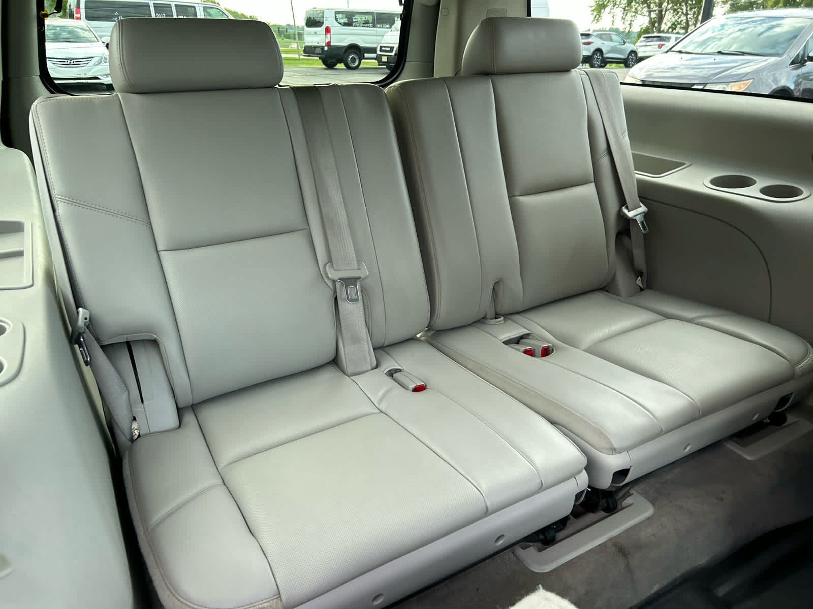 Used 2013 Chevrolet Suburban LTZ AWD/4WD image 28