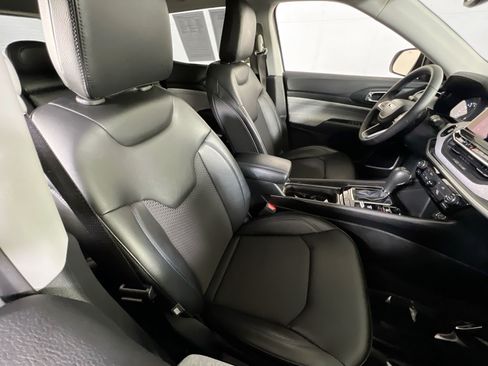 Used 2022 Jeep Compass Latitude AWD/4WD image 25