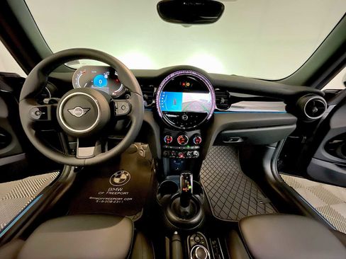 Used 2024 MINI Cooper S image 15