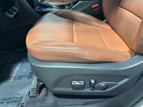 Used 2014 Hyundai Santa Fe Sport 2.0T w/ Technology Package 05 AWD/4WD image 28