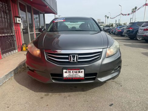 Used 2011 Honda Accord EX-L image 4