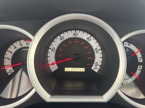 Used 2012 Toyota Tacoma 4x4 Double Cab image 17