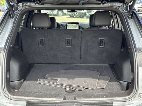 Certified 2025 Chevrolet Blazer RS w/ Driver Confidence II Package image 28