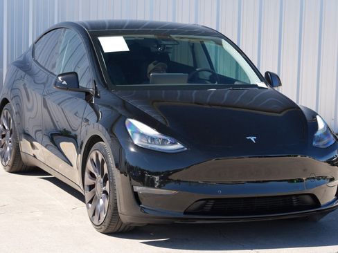 Used 2021 Tesla Model Y Performance image 53