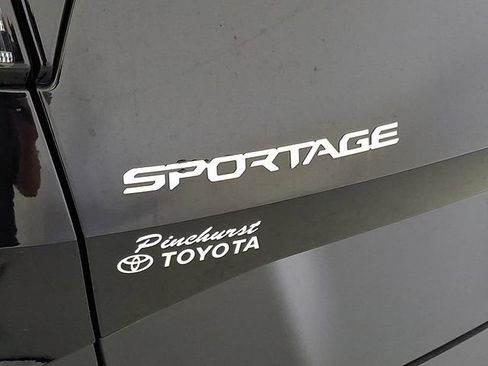 Used 2025 Kia Sportage EX FWD image 37