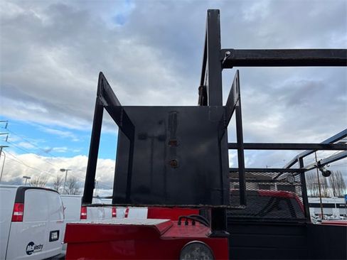 Used 2021 RAM 3500 Tradesman w/ Chrome Appearance Group image 37