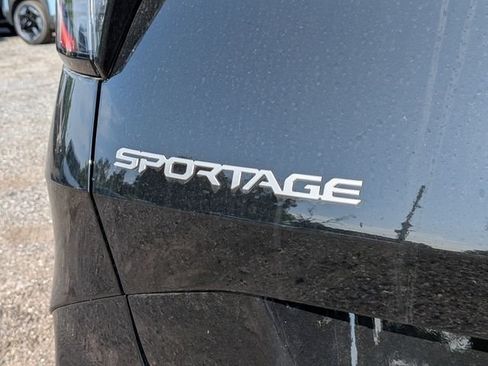 New 2026 Kia Sportage SX FWD image 13