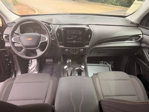Used 2020 Chevrolet Traverse LS FWD image 15