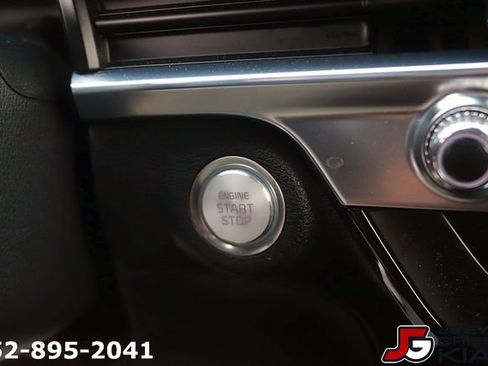 Certified 2025 Kia Telluride SX FWD image 25