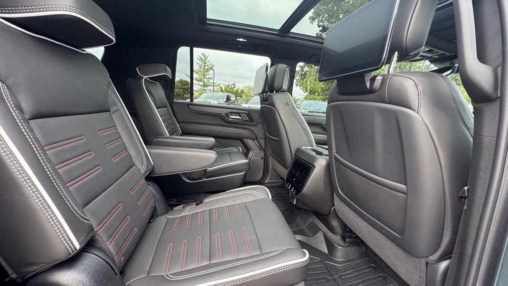 Used 2025 GMC Yukon XL AT4 Ultimate w/ LPO, Floor Liner Package AWD/4WD image 13