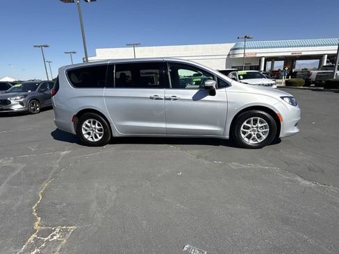 Used 2023 Chrysler Voyager LX FWD image 37