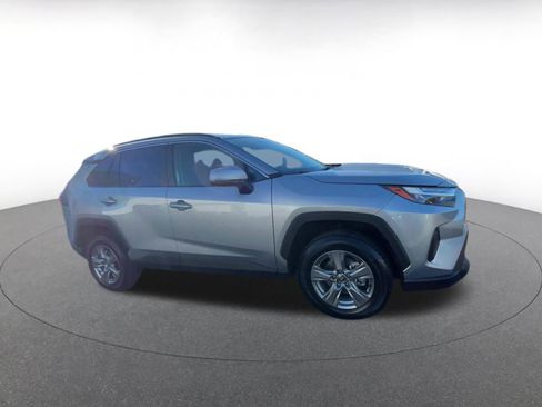 Used 2025 Toyota RAV4 XLE image 2