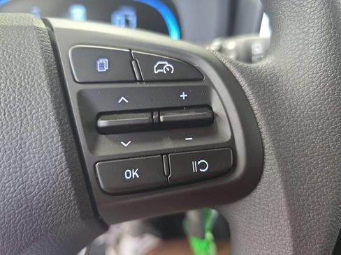New 2026 Hyundai Venue SE FWD image 18