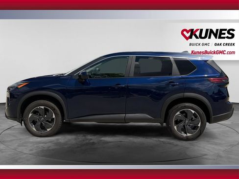 Used 2025 Nissan Rogue SV AWD/4WD image 6
