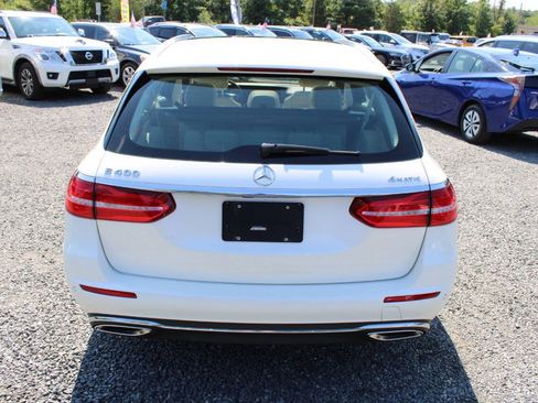 Used 2017 Mercedes-Benz E 400 4MATIC Wagon image 8