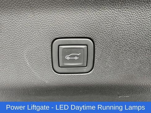 Used 2024 Chevrolet Suburban RST w/ Luxury Package image 20