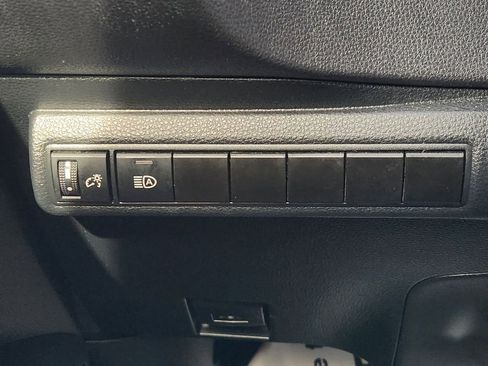 Used 2024 Toyota Corolla LE image 22