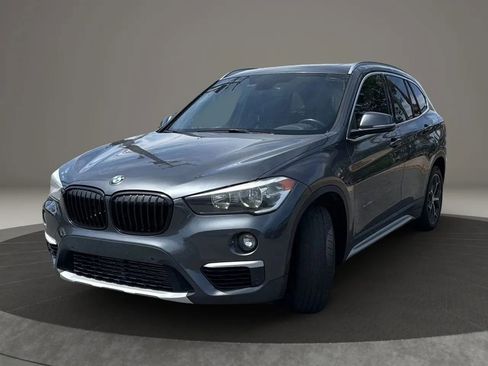 Used 2017 BMW X1 xDrive28i image 3