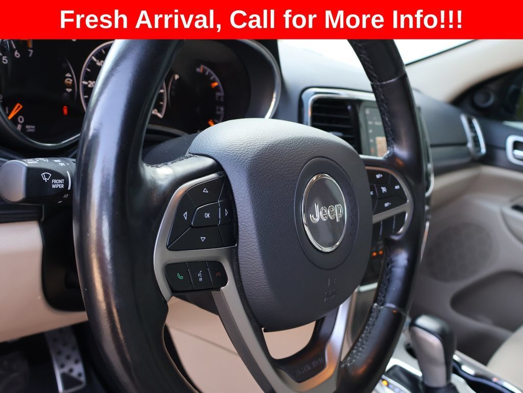 Used 2022 Jeep Grand Cherokee Laredo E w/ Security & Convenience Group AWD/4WD image 18