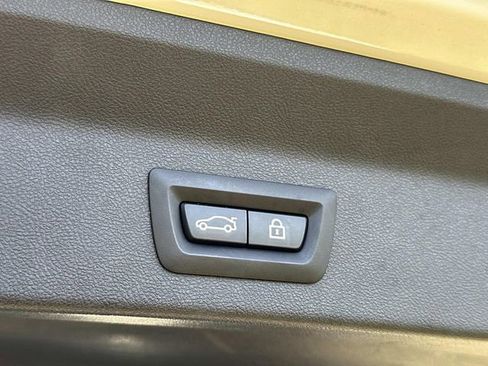 Used 2022 BMW X3 sDrive30i image 12