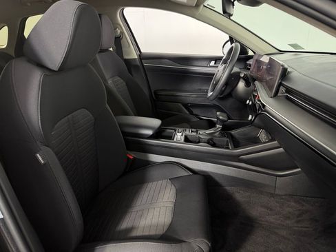 Used 2025 Kia K5 LXS FWD image 31