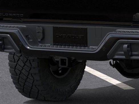 New 2026 Chevrolet Colorado ZR2 w/ ZR2 Bison Edition image 14