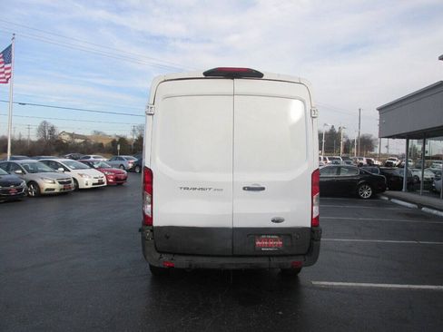 Used 2018 Ford Transit 250 148 Medium Roof RWD image 8