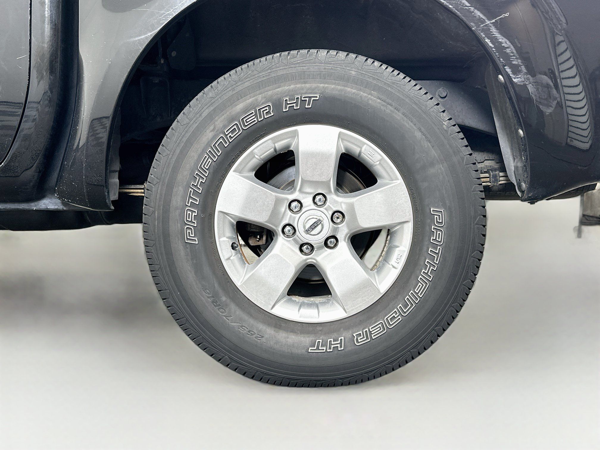 Used 2012 Nissan Frontier SV w/ SV Premium Utility Pkg RWD image 11