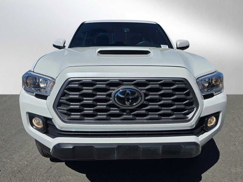 Used 2023 Toyota Tacoma TRD Sport w/ Advanced Technology Package image 8