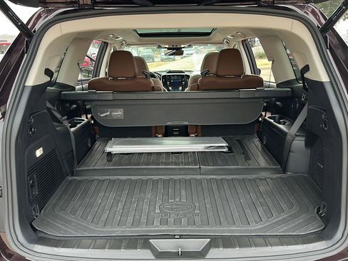 Used 2025 Subaru Ascent Touring image 18