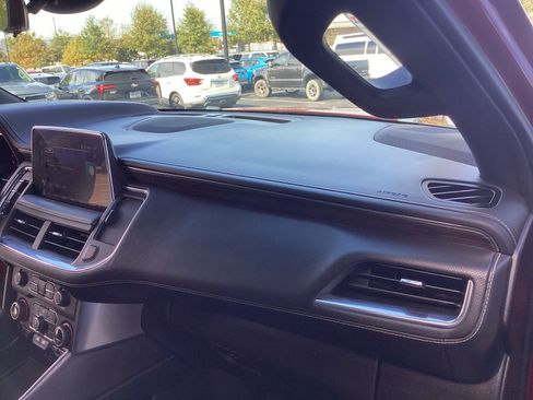 Used 2023 Chevrolet Tahoe Premier image 18