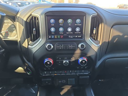 Used 2022 GMC Sierra 3500 Denali image 22
