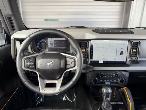 Used 2023 Ford Bronco Badlands AWD/4WD image 21