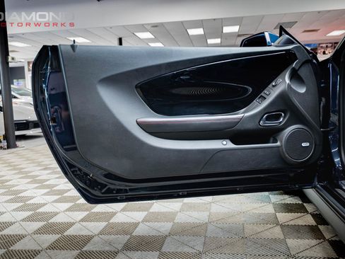 Used 2014 Chevrolet Camaro ZL1 RWD image 13