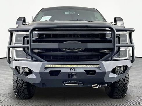 Used 2021 Ford F250 Lariat AWD/4WD image 2