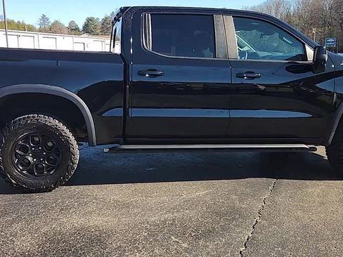 Used 2023 Chevrolet Silverado 1500 ZR2 w/ ZR2 Bison Edition image 9