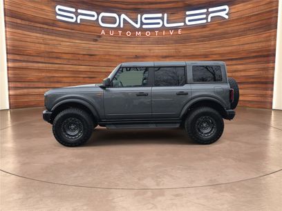 New 2025 Ford Bronco Badlands w/ Sasquatch Package