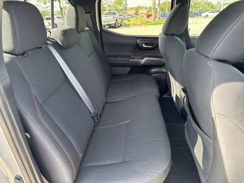 Used 2020 Toyota Tacoma TRD Sport image 20