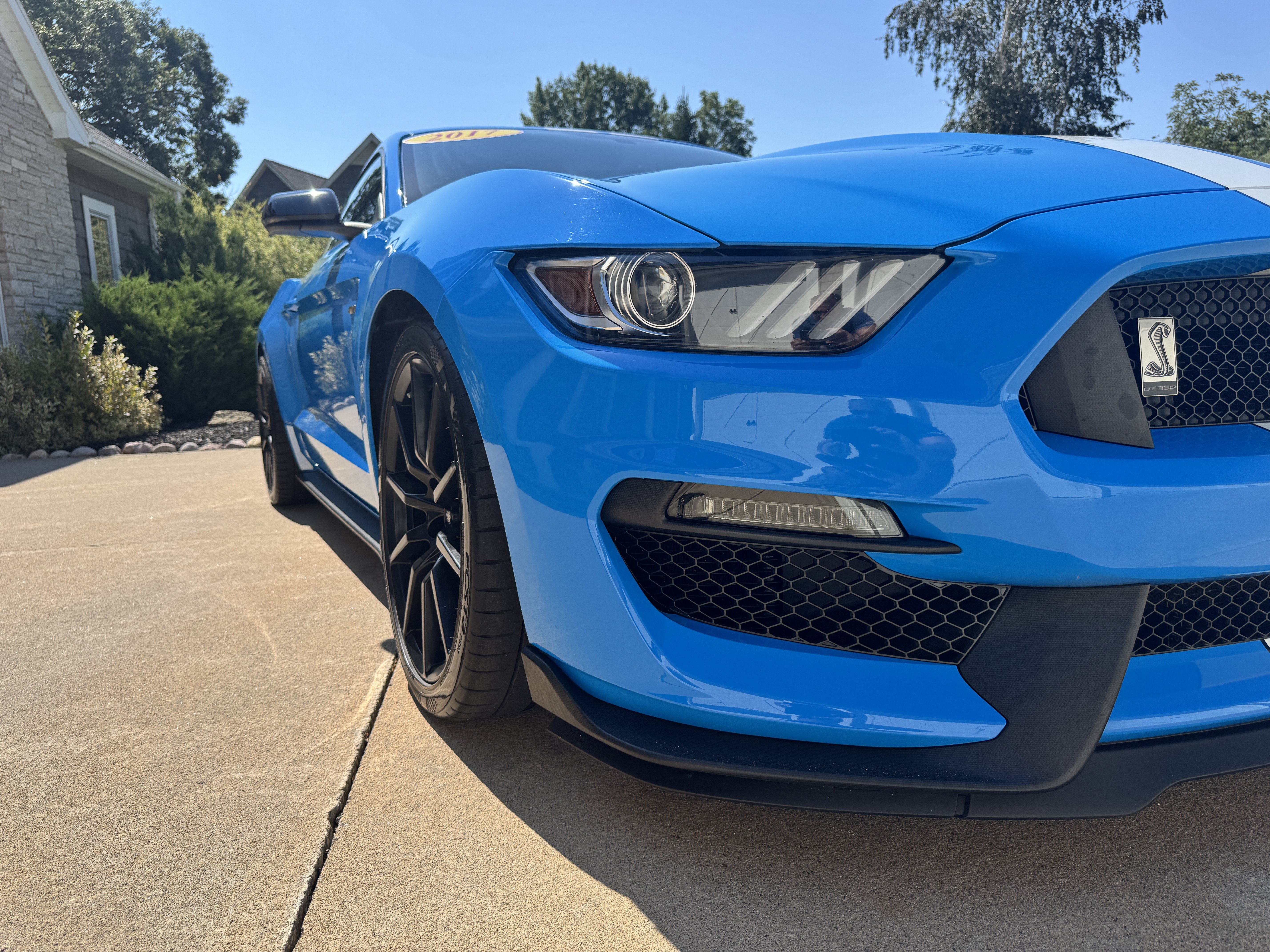 Used 2017 Ford Mustang Shelby GT350 RWD image 35