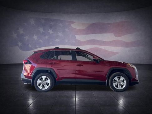 Used 2021 Toyota RAV4 XLE w/ Convenience Package AWD/4WD image 6