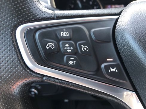 Used 2022 Chevrolet Equinox LT FWD image 35