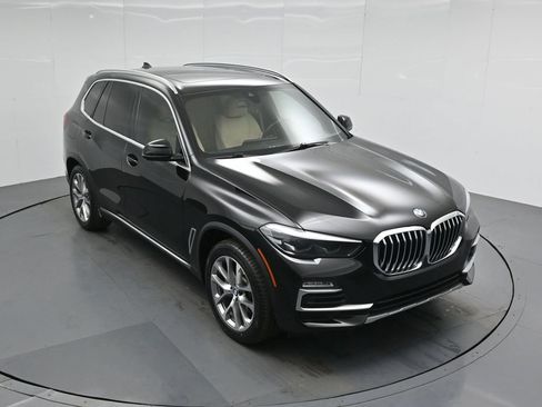 Used 2020 BMW X5 xDrive40i w/ Convenience Package image 42