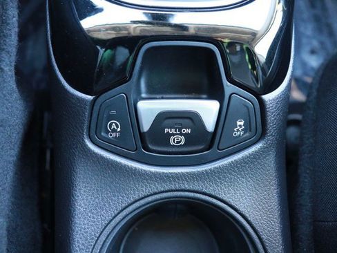 Used 2019 Jeep Compass Altitude image 16