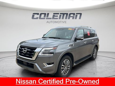 Used 2024 Nissan Armada SL w/ Captain's Chairs Package AWD/4WD image 1
