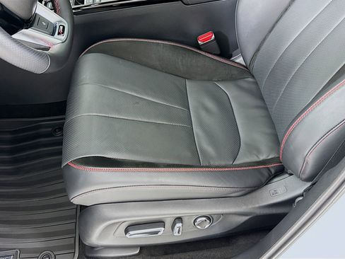 Used 2025 Acura ADX A-Spec image 21