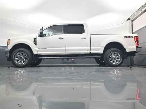 Used 2019 Ford F250 Lariat w/ Lariat Ultimate Package image 23