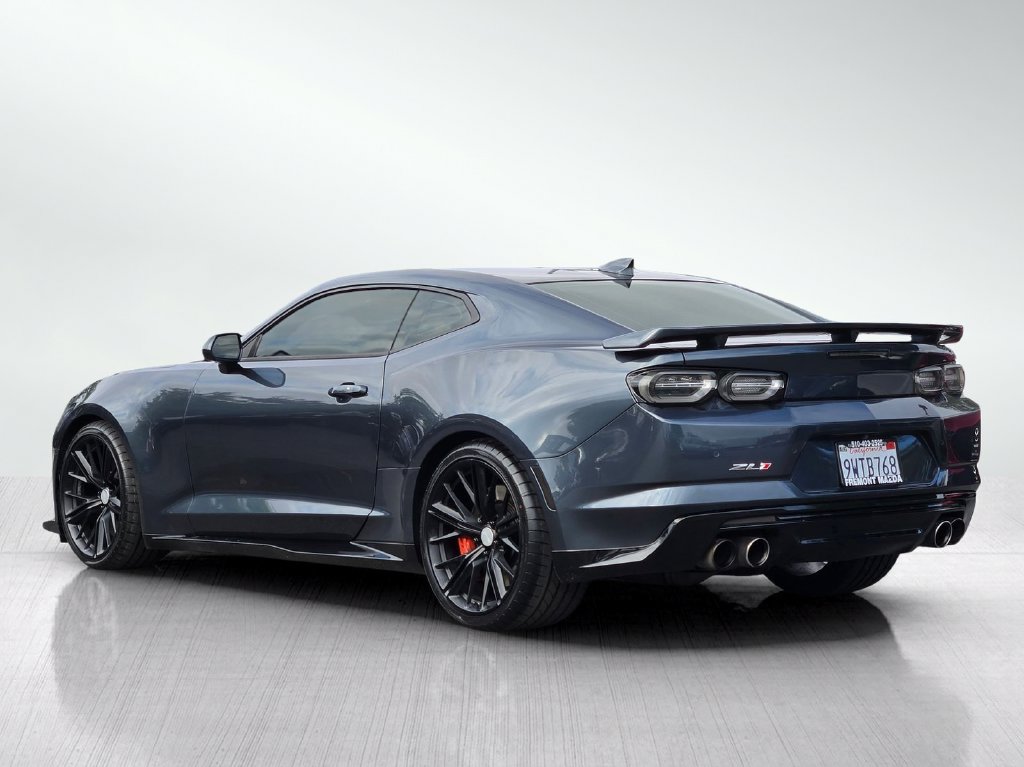 Used 2019 Chevrolet Camaro ZL1 RWD image 6