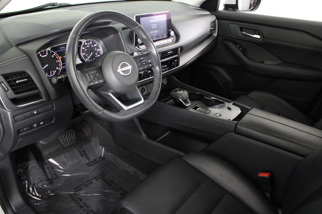 Certified 2024 Nissan Rogue SV w/ SV Premium Package FWD image 20